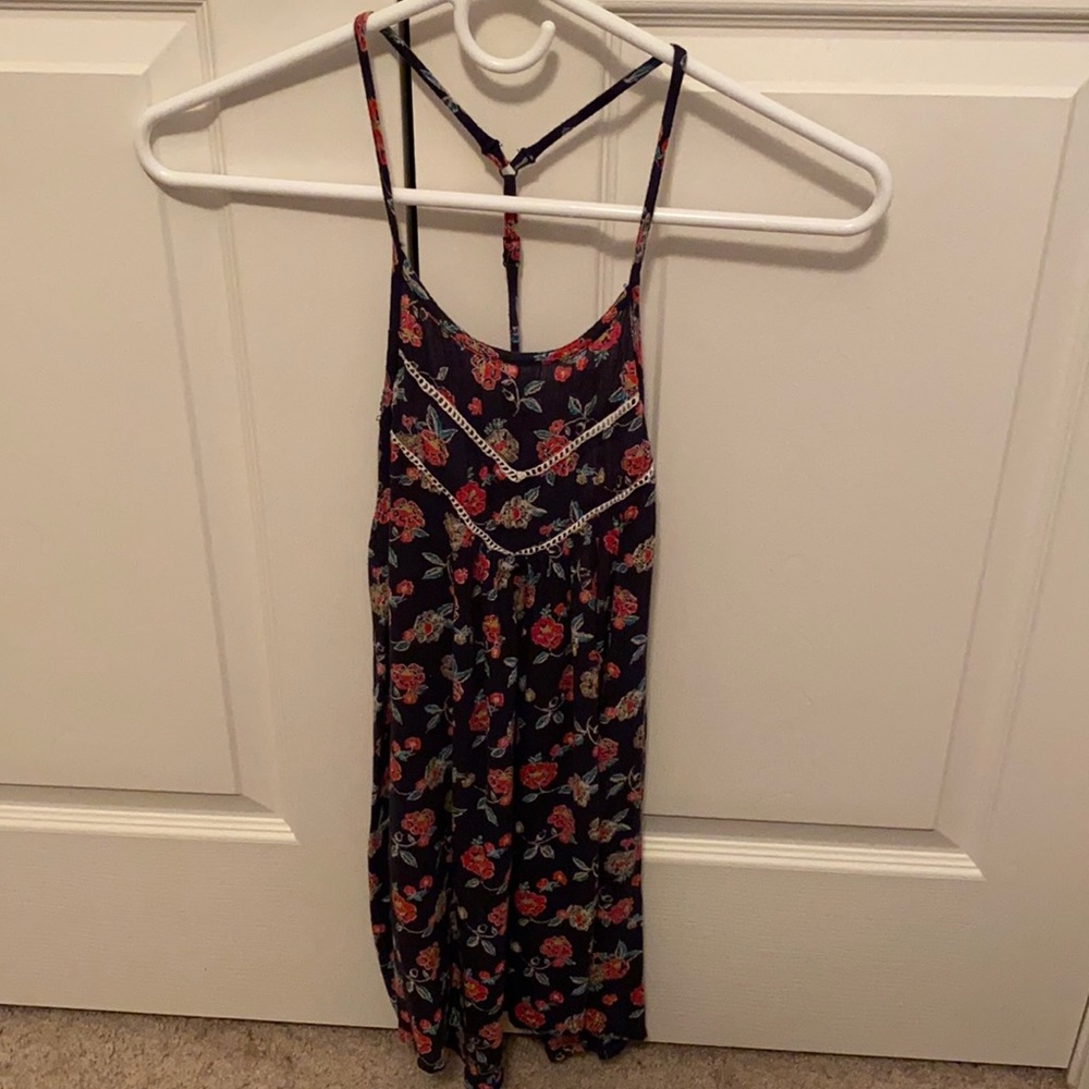 Hollister floral summer blouse